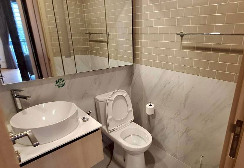 picture 🏢 A stunning high-floor unit with an amazing view — not easy to find at XT Phayathai!” - 8/8