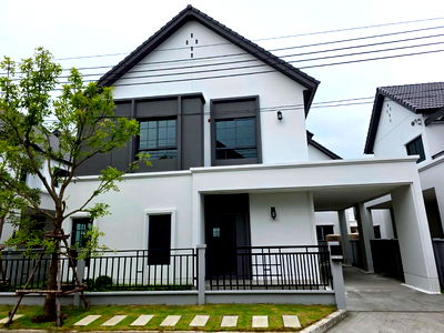 บ้านเดี่ยวให้เช่า : LB086 บ้านเดี่ยวโครงการ Centro Bangna (เซนโทร บางนา) ติดเมกา บางนา