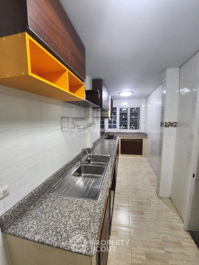 picture 4-BR House in Lam Pho (ID 2032763) - 16/18