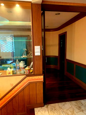 Shophouses for rent Thai Business Administration Technological College : For rent, for lease, commercial building, Phahonyothin, cheap price, interested, Line: @951qfbfi