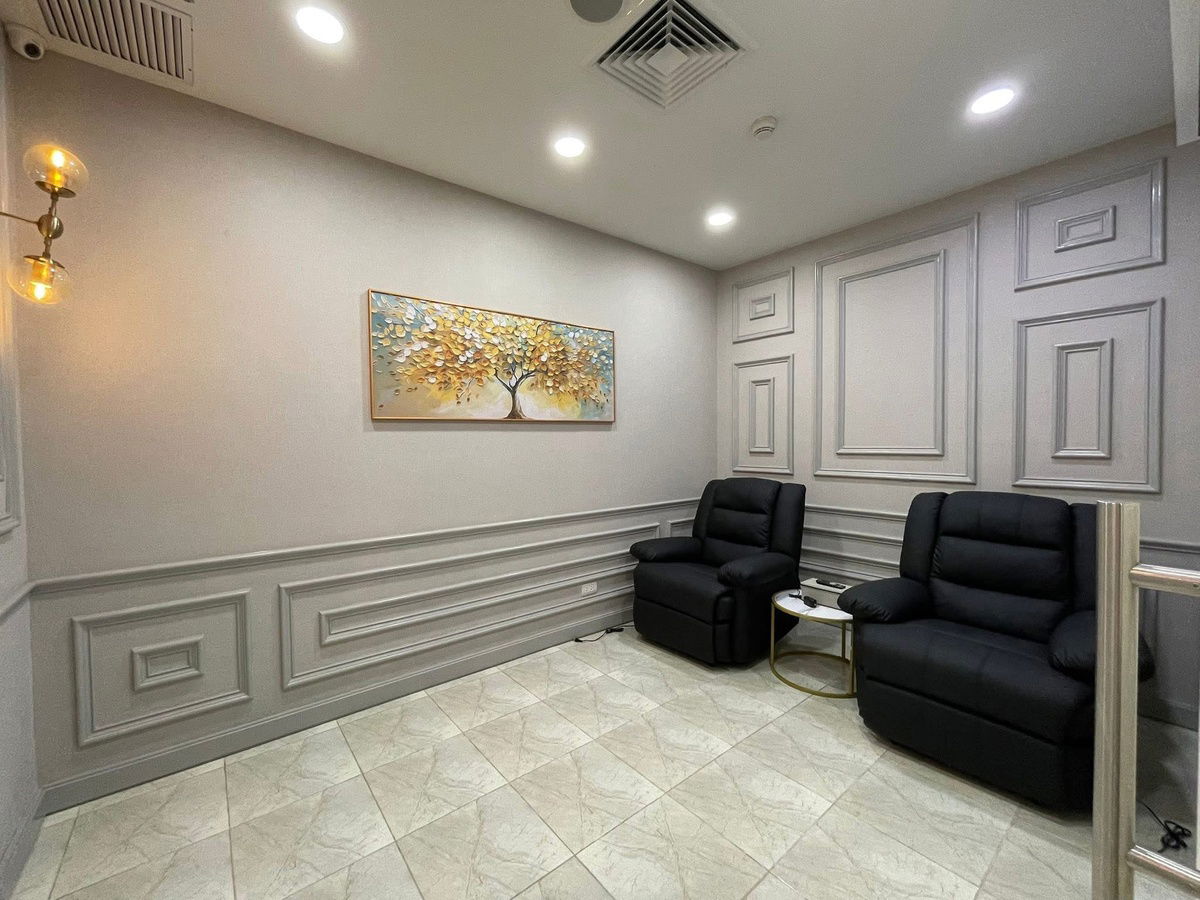 picture For rent, for lease, clinic space, Asoke location, open a premium clinic, cheap price, interested Line: @951qfbfi - 7/14