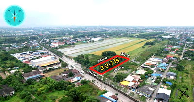 Land for sale Nimit Mai Road : Vacant land for sale, next to a 6-lane road, Nimit Mai-Min Buri, cheap price!!