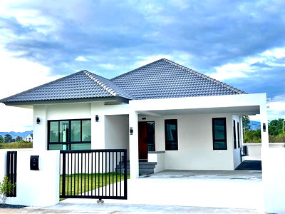 Houses for rent Chiang Mai Provincial Land Transport Office :  Single storey house for rent with 3 bedrooms,2 toilets and 1 kitchen. 