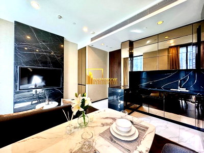 คอนโดให้เช่า : The Esse Sukhumvit 36 | Stylish 1 Bedroom Condo in Thonglor - BR19721CD