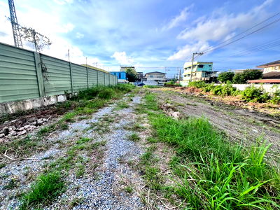 ขายที่ดิน : ที่ดินพระประแดง สมุทรปราการ เนื้อที่รวม 386 ตารางวา