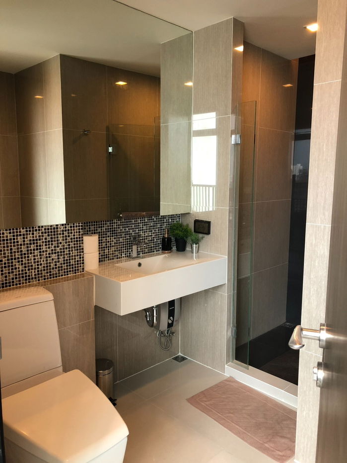 รูป คอนโดให้เช่า ริทึ่ม สุขุมวิท 44/1 (CR03280) - รูปที่ 8/9