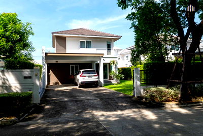 ขายบ้านเดี่ยว : ขาย บ้านเดี่ยว ชัยพฤกษ์ ปิ่นเกล้า - กาญจนา ราคาดีมาก ทำเลดี ใกล้ เซ็นทรัลเวสเกต ซอย วัดพระเงิน ถนนกาญจนา บางใหญ่ นนทบุรี