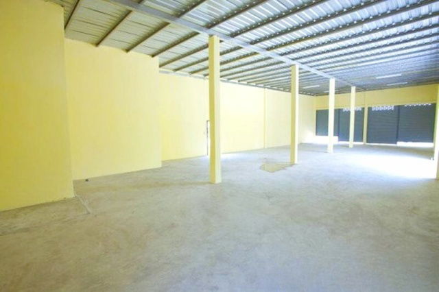 รูป เต็นท์คุณพ้ง สมาคมปักษ์ใต้ . ให้เช่าโกดังเก็บสินค้า พร้อมออฟฟิศ 260ตร.วา. 250 ตร.ม. ราคาถูก ติดถนนกาญจนา ม.เนติบัณฑิตสถาน 1 กม. 1นอน 3น้ำ - รูปที่ 3/8