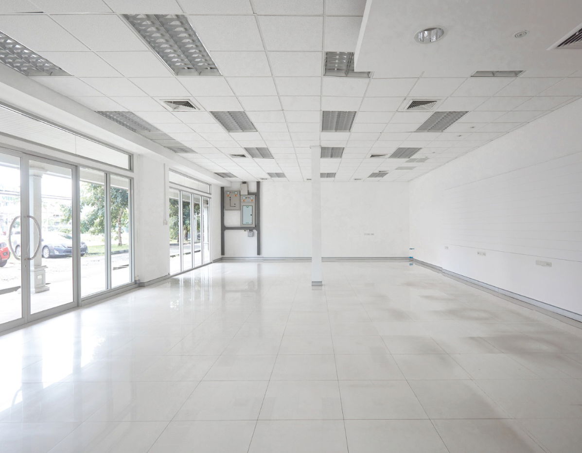 picture Retails space for Rent at iPLACE Business Park, Laem Chabang Located in a prime area near major industrial zones, Laem Chabang Deep Sea Port - 5/34