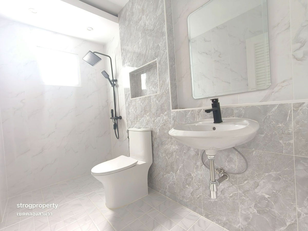 รูป บ้านเดี่ยว มีนบุรี หทัยราษฎร์ หมู่บ้านเคซีพาร์ควิลล์ 3 ถนนหทัยราษฎร์34/1 บ้าน4 ห้องนอน นัดหมายชมบ้าน 085-318-6868 คุณวา - รูปที่ 31/36