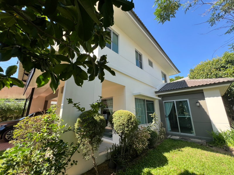 บ้านเดี่ยวให้เช่า : เช่าบ้านพร้อมเฟอร์นิเจอร์ สิวลี บางนา