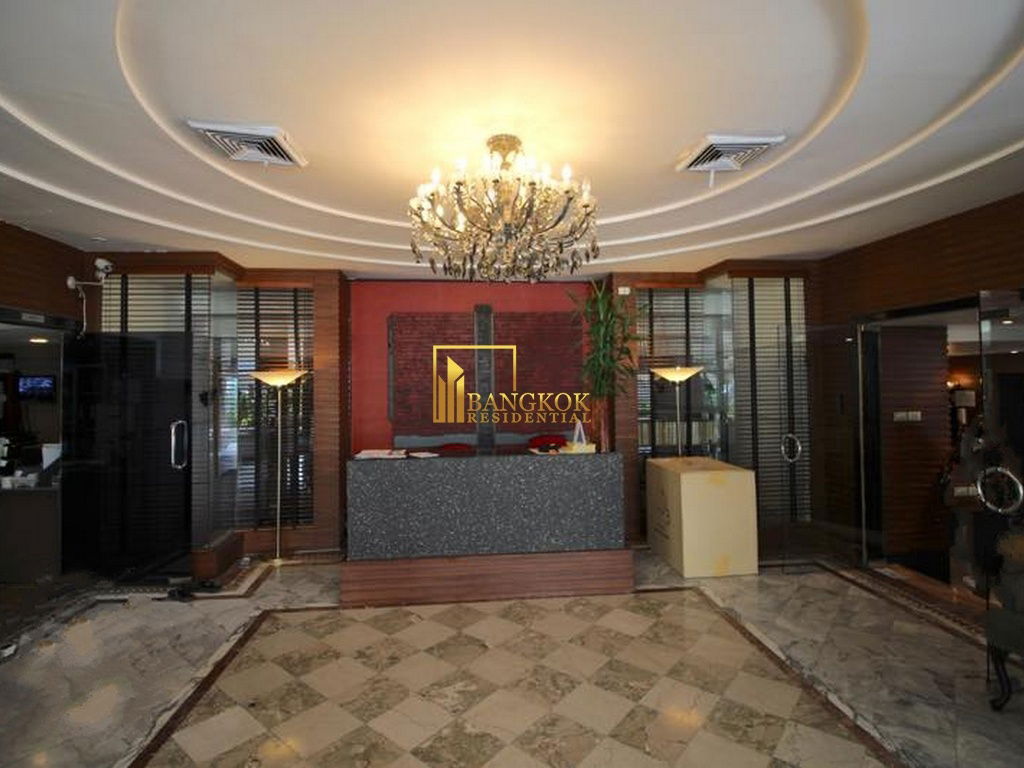 รูป Fully Renovated 3 Bedroom Apartment in Phrom Phong - BR21051AP - รูปที่ 20/22