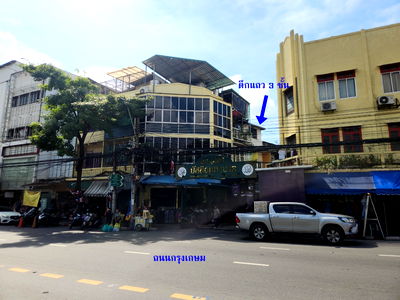 Shophouses for sale Bangkok : **Commercial Shophouse for Sale – Bobae / Krung Man Alley (Mahanak Mosque) Directly Opposite Bobae Bridge 4  3-Storey Commercial Building • Only 10 m. 