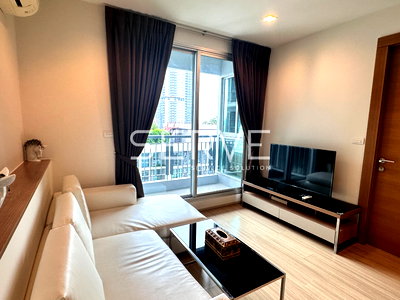 Condos for rent : 1 Bed 1 Bath Nice Room Unblock view Good Location Next to MRT Huai Khwang 50 m. @ Rhythm Ratchada - Huai Khwang