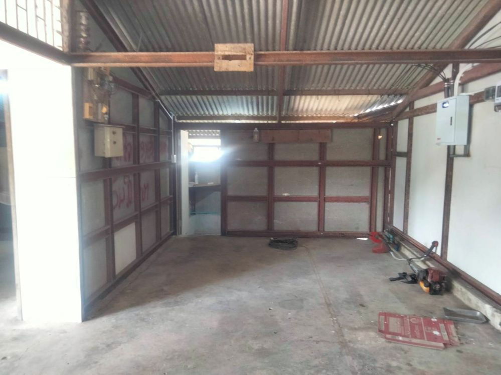 รูป ให้เช่าพื้นที่เป็นอาคารเปิดโล่ง 250 ตร.ม. พร้อมบ้านเดี่ยว 1 หลัง อยู่ท่ามกลางสวนไร่นา บรรยากาศดีมาก ตำบลดอนพุด สระบุรี - รูปที่ 3/8