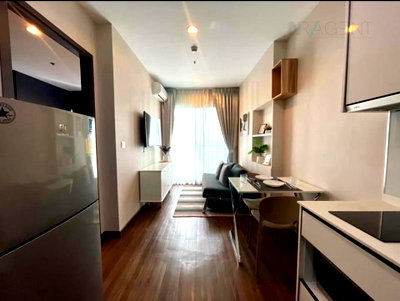 Condos for rent : For Rent Condo C EKKAMAI Building 1, Floor 24,1 bed room, Room size 30.00 sqm