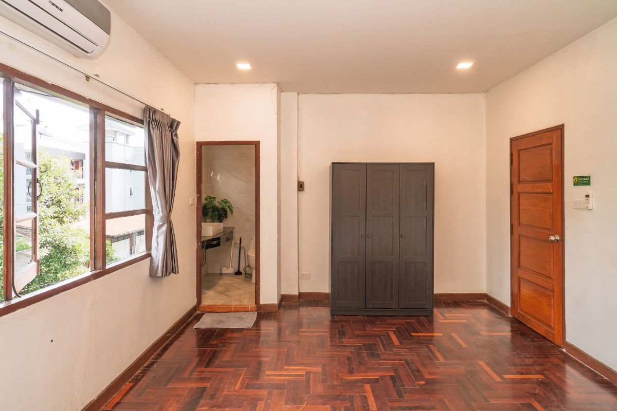 picture For rent, for rent, for rent, house, Thonglor, Tropical House, cheap price, interested, Line: @951qfbfi - 31/31