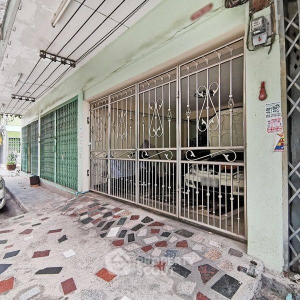 picture 3-BR Townhouse near MRT Fai Chai (ID 2031755) - 5/35