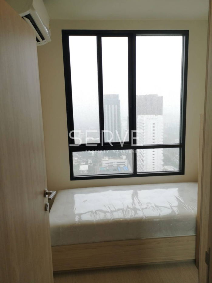 picture 2 Beds Large Room Fully Furnished Good Location Close to MRT Lat Phrao 150 m. @ Nue Noble Ratchada Lat Phrao - 2/9
