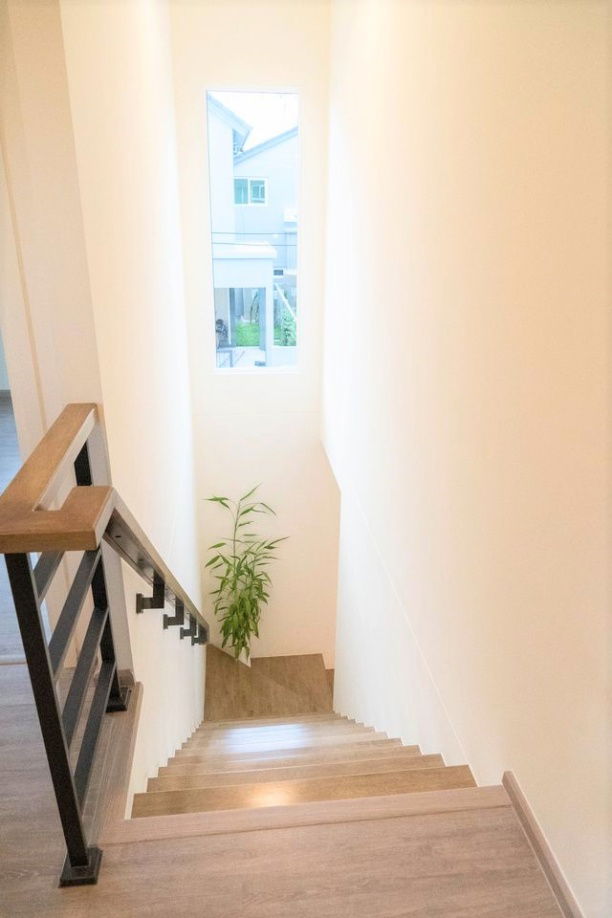 รูป ให้เช่า บ้านเดี่ยวสองชั้น 4 ห้องนอน 3 ห้องน้ำ 1 ห้องรับแขก 1 ห้องครัว - รูปที่ 16/16