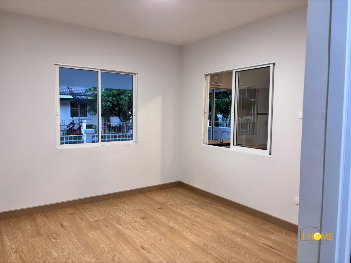 รูป ขายบ้านเดี่ยว 2 ชั้น 3 ห้องนอน 3 ห้องน้ำ 1 ห้องครัว 2 ที่จอดรถ - รูปที่ 13/26