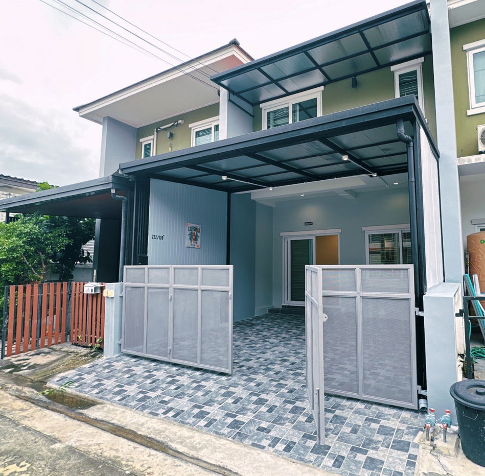 picture ✨Renovated✨ 2-Storey Townhome – Fully Extended | 3 Bedrooms 2 Bathrooms📍Patagonia 5, Ramintra–Safari - 1/11