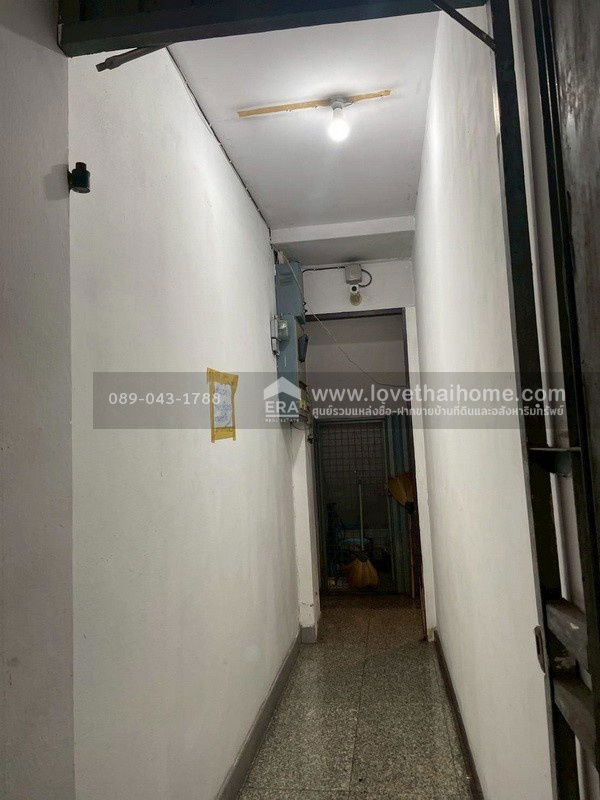 รูป ขายตึกแถว 6 ชั้น ซอยสาธุประดิษฐ์14 พื้นที่ 12.6 ตรว.พร้อมผู้เช่าเต็ม ทำเลดี เหมาะแก่การลงทุน รีบเลย!! - รูปที่ 12/13