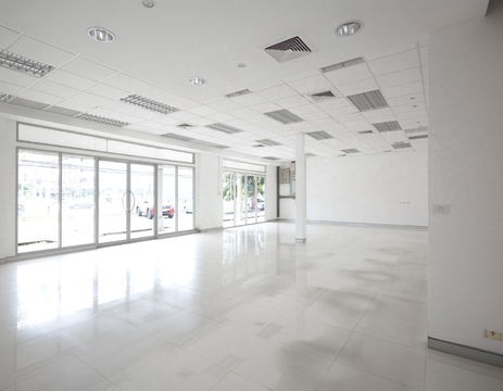 Retails space for Rent at iPLACE Business Park, Laem Chabang Located in a prime area near major industrial zones, Laem Chabang Deep Sea Port