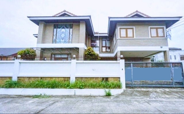 picture 2-story detached mansion, Phutthamonthon Sai 1, Taling Chan, 147 sq m, 587 sq m, large house with private garden, international furniture, 4 bedrooms - 1/8