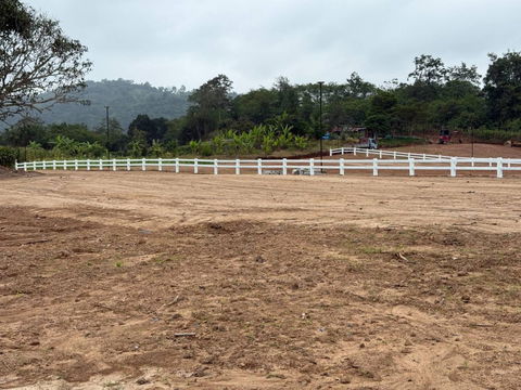 Mountain-view land for sale, Khao Yai. Affordable price. Only 3 plots left. Located in Khanong Phra, Pak Chong, 13.40 km from Mittraphap Road