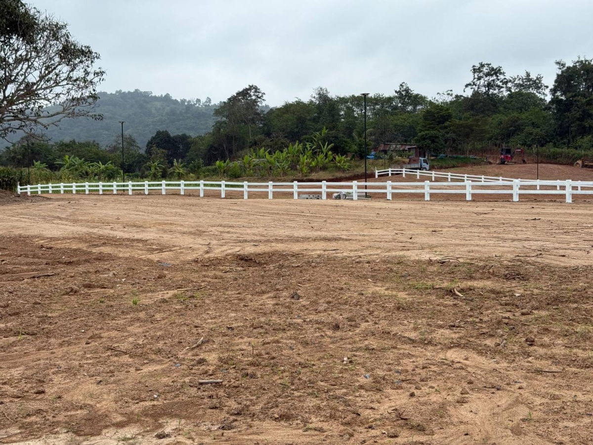 picture Mountain-view land for sale, Khao Yai. Affordable price. Only 3 plots left. Located in Khanong Phra, Pak Chong, 13.40 km from Mittraphap Road - 1/12