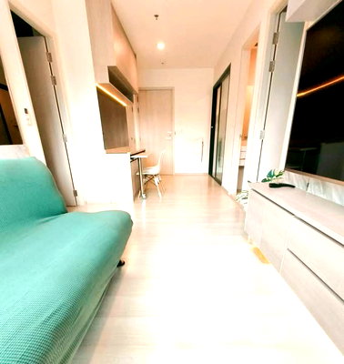 Condos for rent : Life                       Asoke