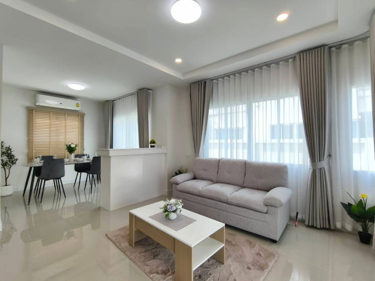 รูป บ้านเดี่ยว สไตล์โมเดิร์น รีโนเวทพร้อมอยู่ หมู่บ้านฟ้าปิยรมย์เฟส15 โซนเทนโดร คลอง 6 ลำลูกกา ปทุมธานี ของแถมมากมาย - รูปที่ 6/49