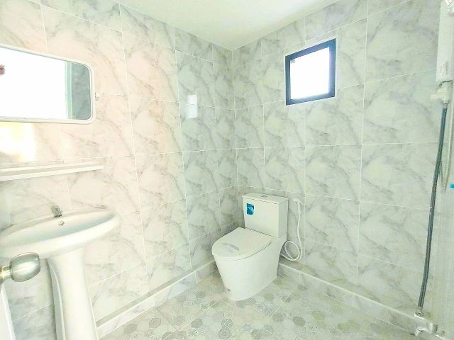 รูป วัดพระเจ้าสององค์ 500 ม.ให้เช่าบ้านเ 3นอน 2 น้ำ เทศบาล ต.ยุหว่า 1.8 กม. สันป่าตอง เชียงใหม่ 52 ตร.วา.ตกแต่งครบพร้อมเฟอร์ฯ - รูปที่ 8/8