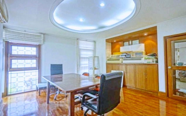 picture 2-story detached mansion, Phutthamonthon Sai 1, Taling Chan, 147 sq m, 587 sq m, large house with private garden, international furniture, 4 bedrooms - 7/8