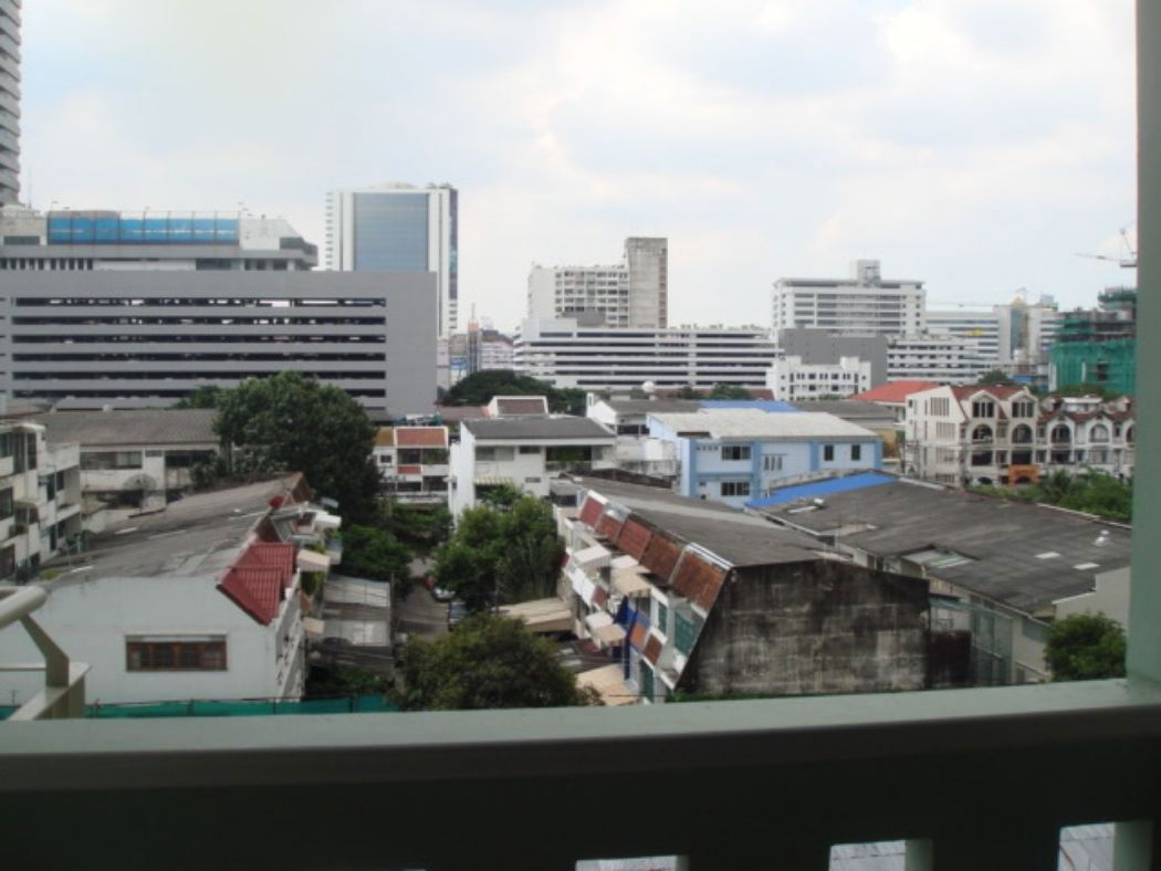 รูป ให้ เช่า คอนโด Lumpini Place พระราม 9-รัชดา เฟส 1-2 37 ตรม - รูปที่ 9/12