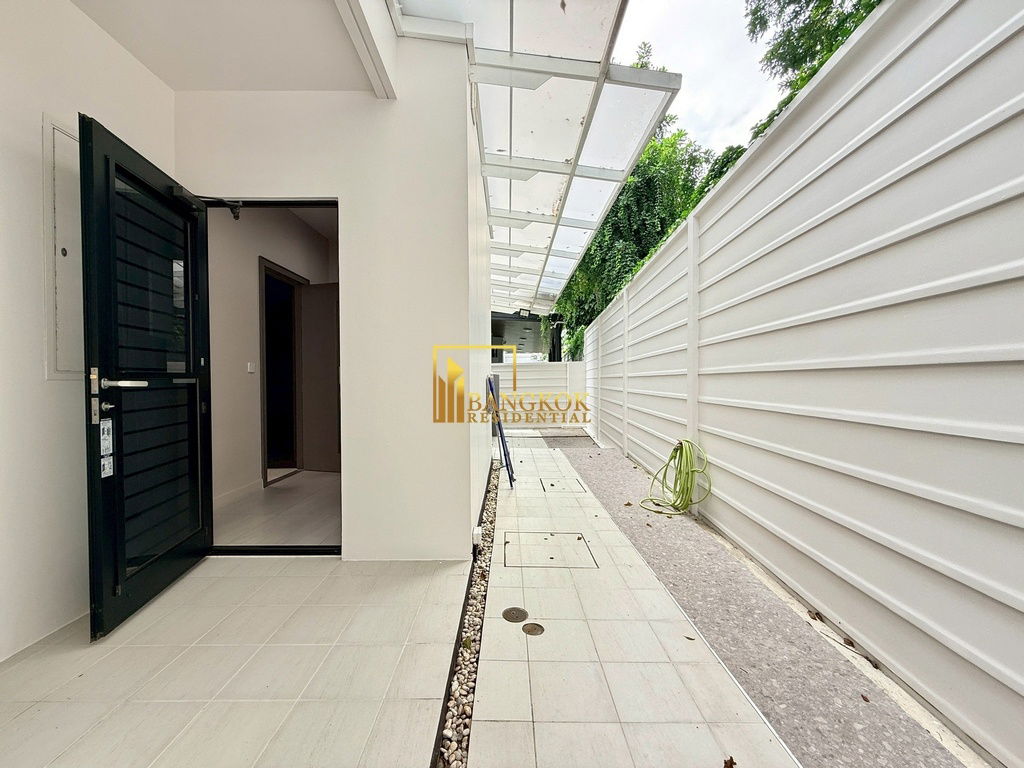 picture Malton Gates Krungthepkreetha | Premium Quality 4 Bed House - BR28151SH - 54/64