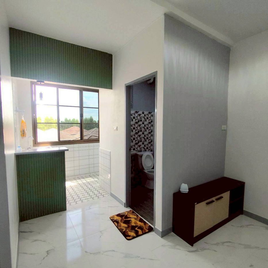 รูป คอนโดเอื้ออาทร หทัยราษฎร์ อาคาร 22 ชั้น 4 ตกแต่งใหม่ พร้อมอยู่ นัดหมายชมห้อง 085-318-6868 - รูปที่ 5/17