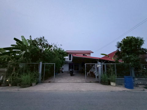 2-story detached house for sale, 50 sq. wah, Sudarat Village, Khlong 7, Nong Suea, Pathum Thani