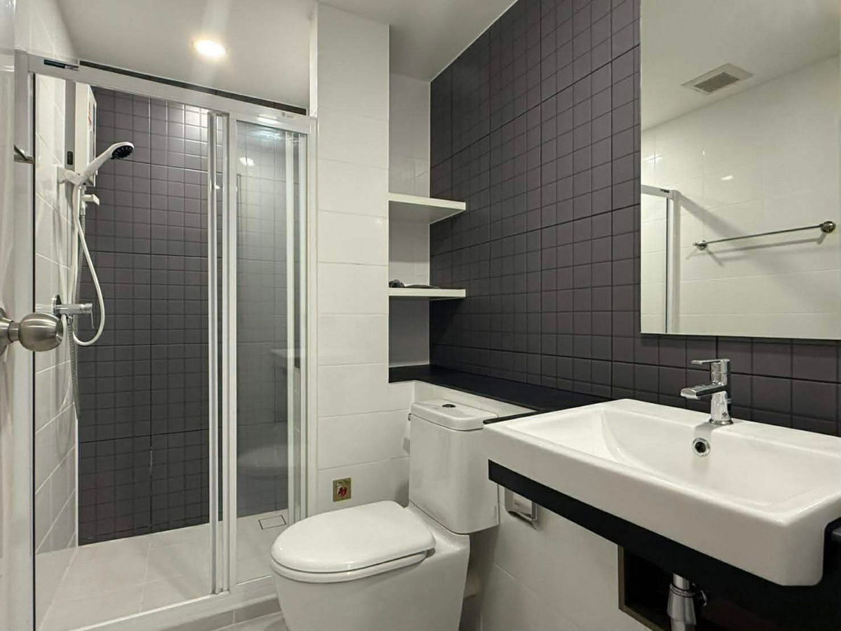 picture For rent Escent park ville near Central - 6/6