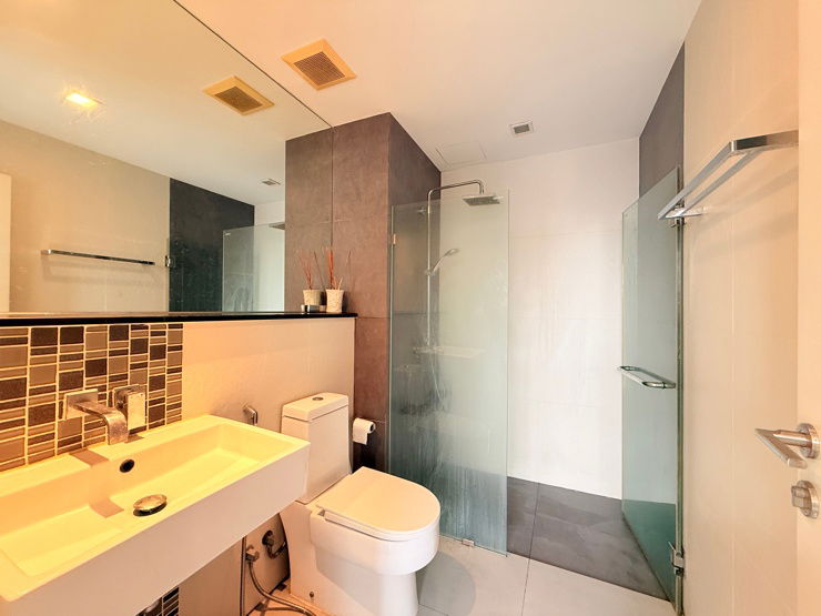 รูป ให้เช่า Urbano Absolute Sathorn Taksin สตูดิโอ 30 ตรม BTS กรุงธนบุรี ใกล้ IconSiam - รูปที่ 11/13