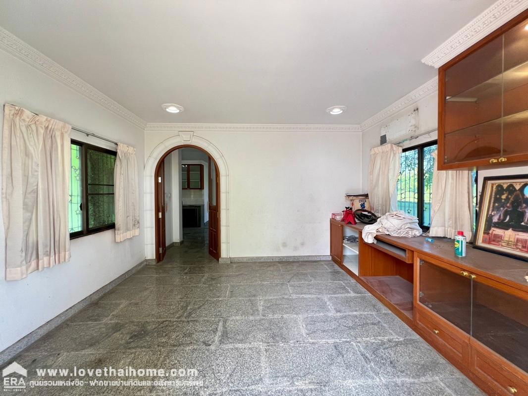 รูป ขายบ้านเดี่ยว หลังมุม เฉลิมพระเกียรติ ร.9 ซอย 38 ใกล้วิทยาลัยเกษมสันต์ เยื้องศูนย์กีฬาบึงหนองบอน พื้นที่ 54 ตรว. ขายไม่แพงบ้านดี ราคาถูก - รูปที่ 2/16