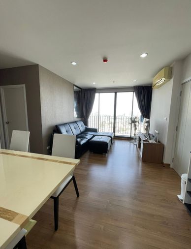 ว่างพร้อมอยู่! The Tree Interchange. 2นอน 64ตร.ม. Line id: @pfagent