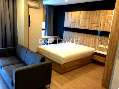 Condos for sale : 1 Bed Nice Room Super High Floor City View Good Location Close to BTS Ratchathewi 300 m.  @  Ideo Q Ratchathewi 