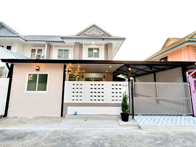 บ้านแฝด แม็คโคร บางบัวทอง : บ้านแฝดหลังใหญ่ พฤกษา 30/1 ต่อเติมครบ ฟังก์ชันพร้อมอยู่ ใกล้รถไฟฟ้า MRT คลองบางไผ่ และ Central Westgate ราคาเพียง 2.79 ล้าน ฟรีโอน‼️