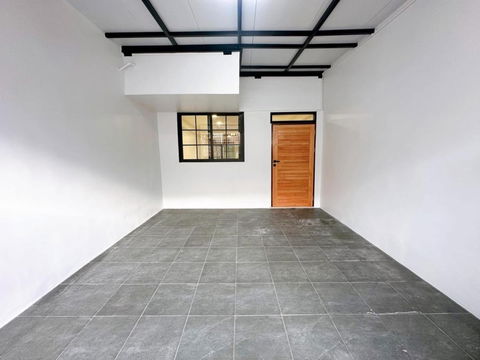 S893 [ขาย] ทาวน์เฮาส์ 2 ชั้น (ซอยพึ่งมี) 💰 ราคา 3,390,000 บาท 🌟 BTS บางจาก