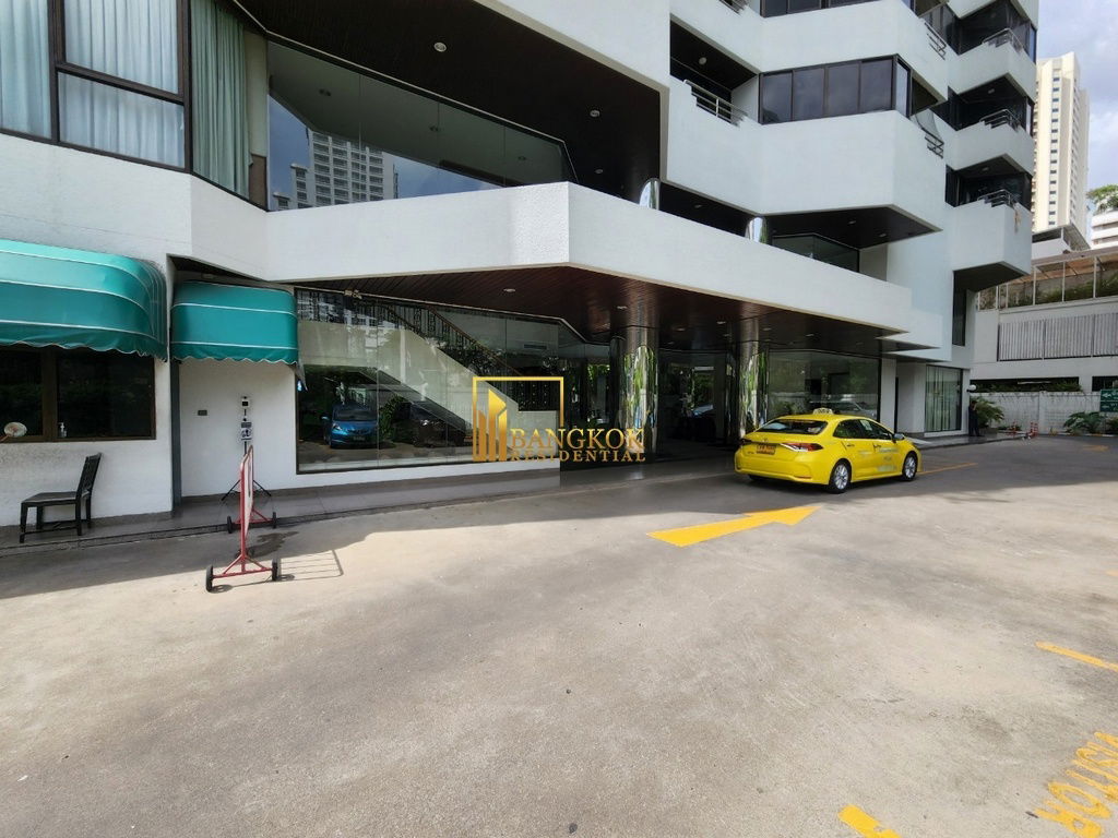 รูป Lake Avenue | Very Spacious 2 Bed Condo For Rent in Asoke - BR14424CD - รูปที่ 29/30