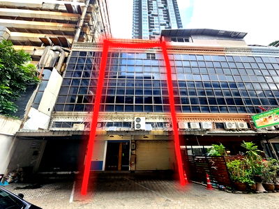 Shophouses for rent Ratchathewi : FOR RENT  COMMERCIAL BUILDING PROPERTY  95000 BAHT per MONTH