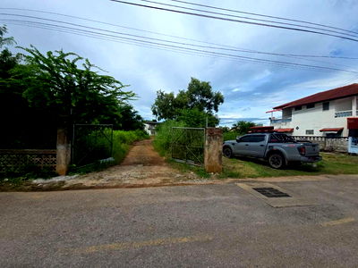 Land for sale Chompon Sarit Thanarat Monument : Beautiful Land for Sale – Mueang District, Khon Kaen