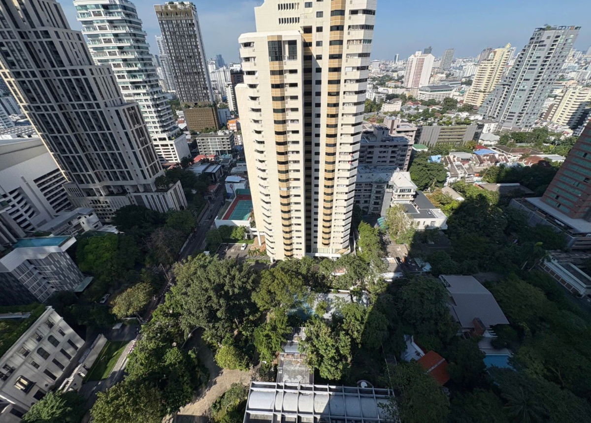 picture Vittorio Sukhumvit 39 - 6/16